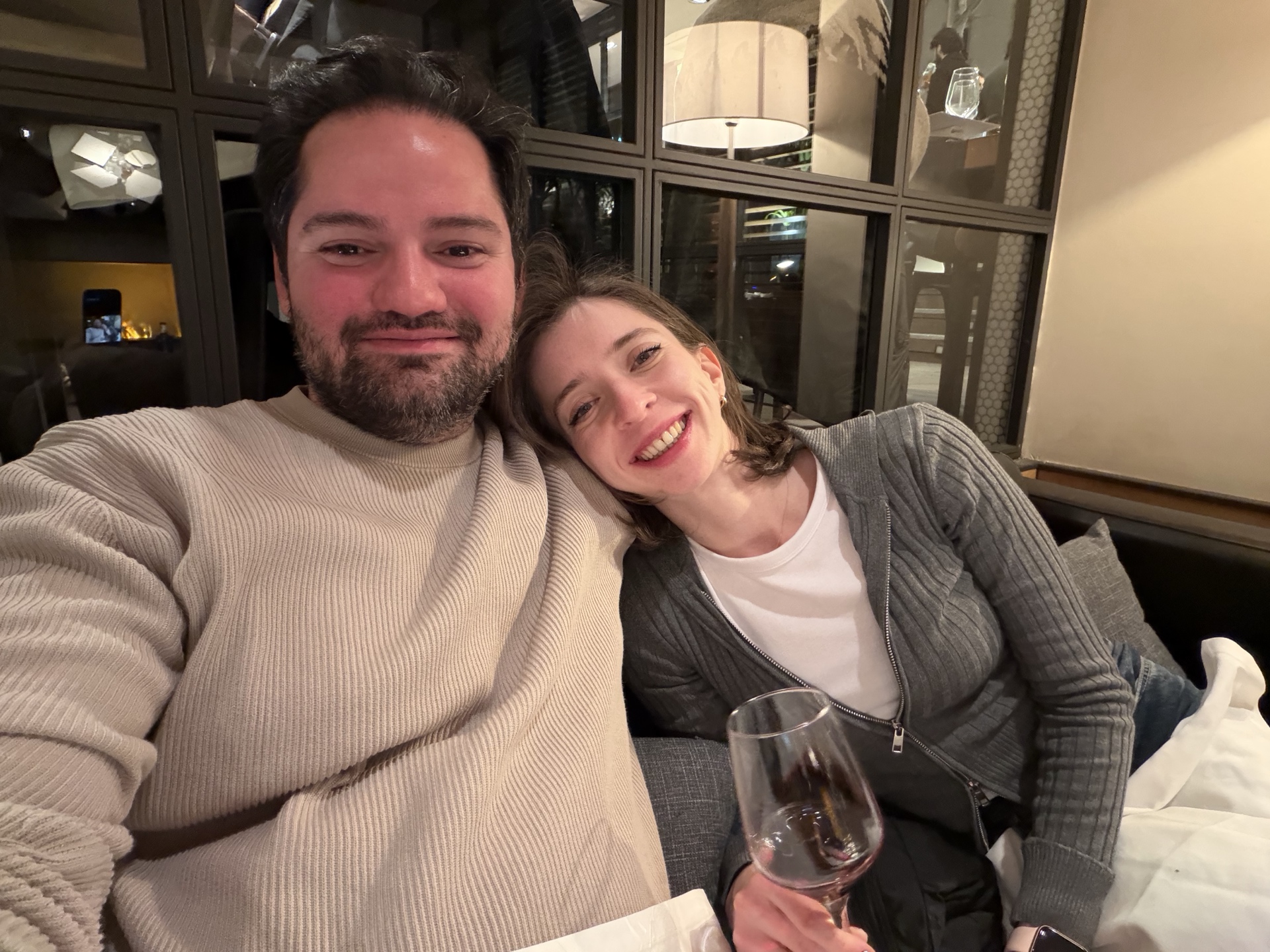 Rena ve Uğur'un birlikte çekilmiş gerçek fotoğrafı